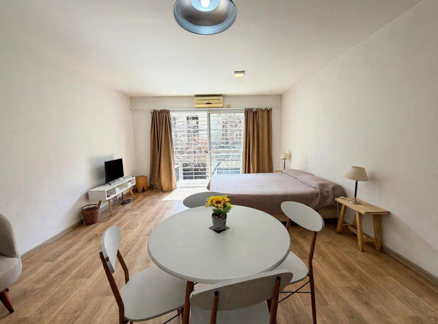 Foto de Venta departamento monoambiente en Balvanera., imagen 1