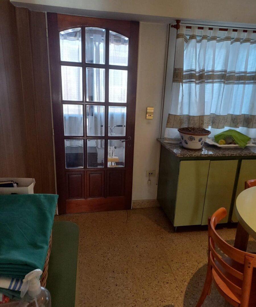 Foto de Venta Caseros Venta Casa Multifamiliar, imagen 3
