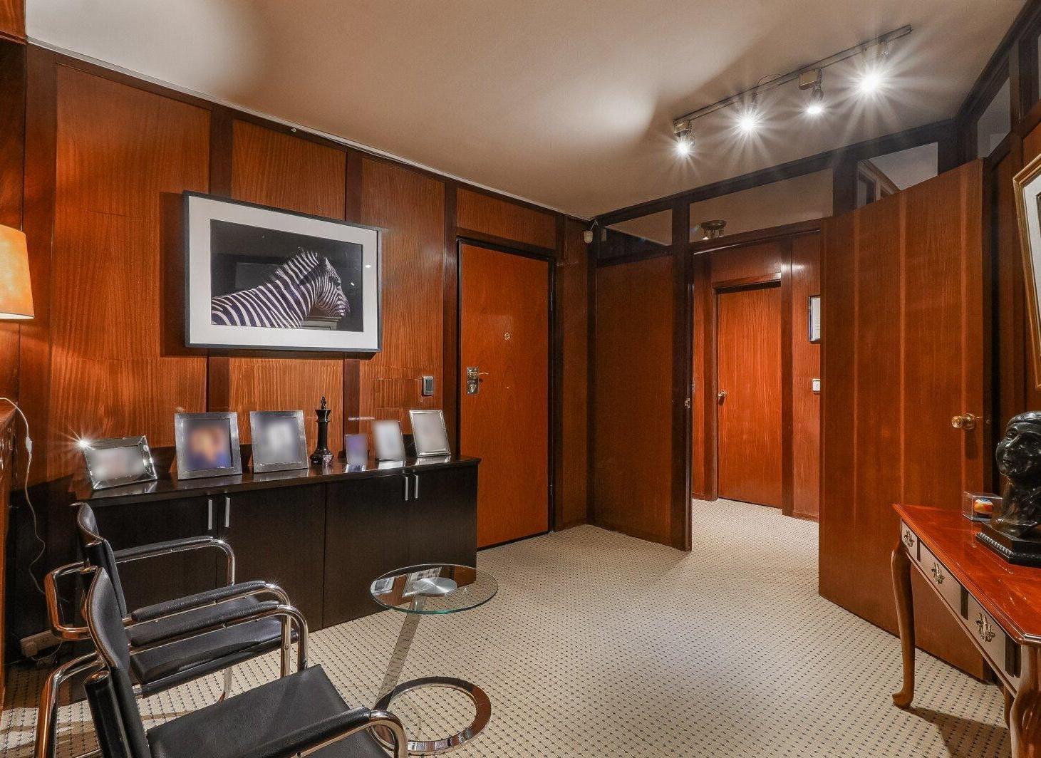 Foto de Venta Oficina de Categoría Muy Luminosa -Tribunales, imagen 5