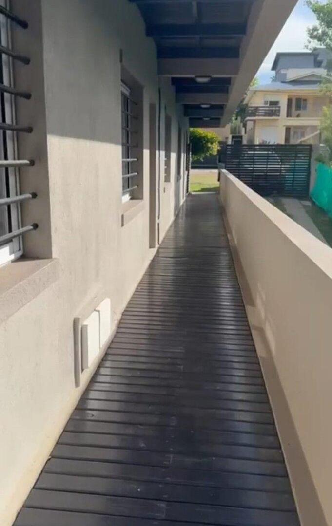 Foto de Departamento 2 ambientes en venta Ostende, imagen 1