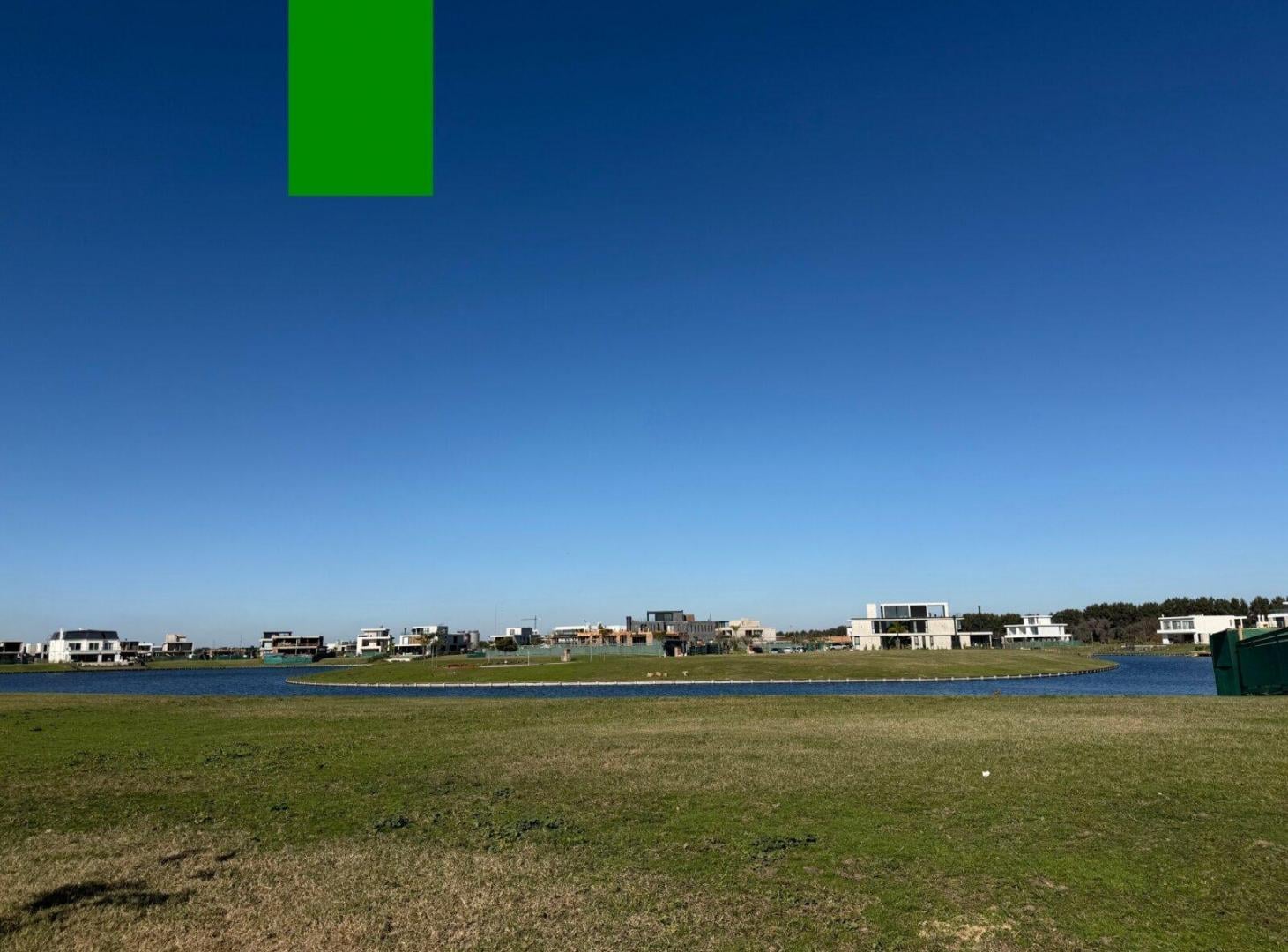 Foto de VENTA LOTE AL AGUA EN PUENTES, imagen 2