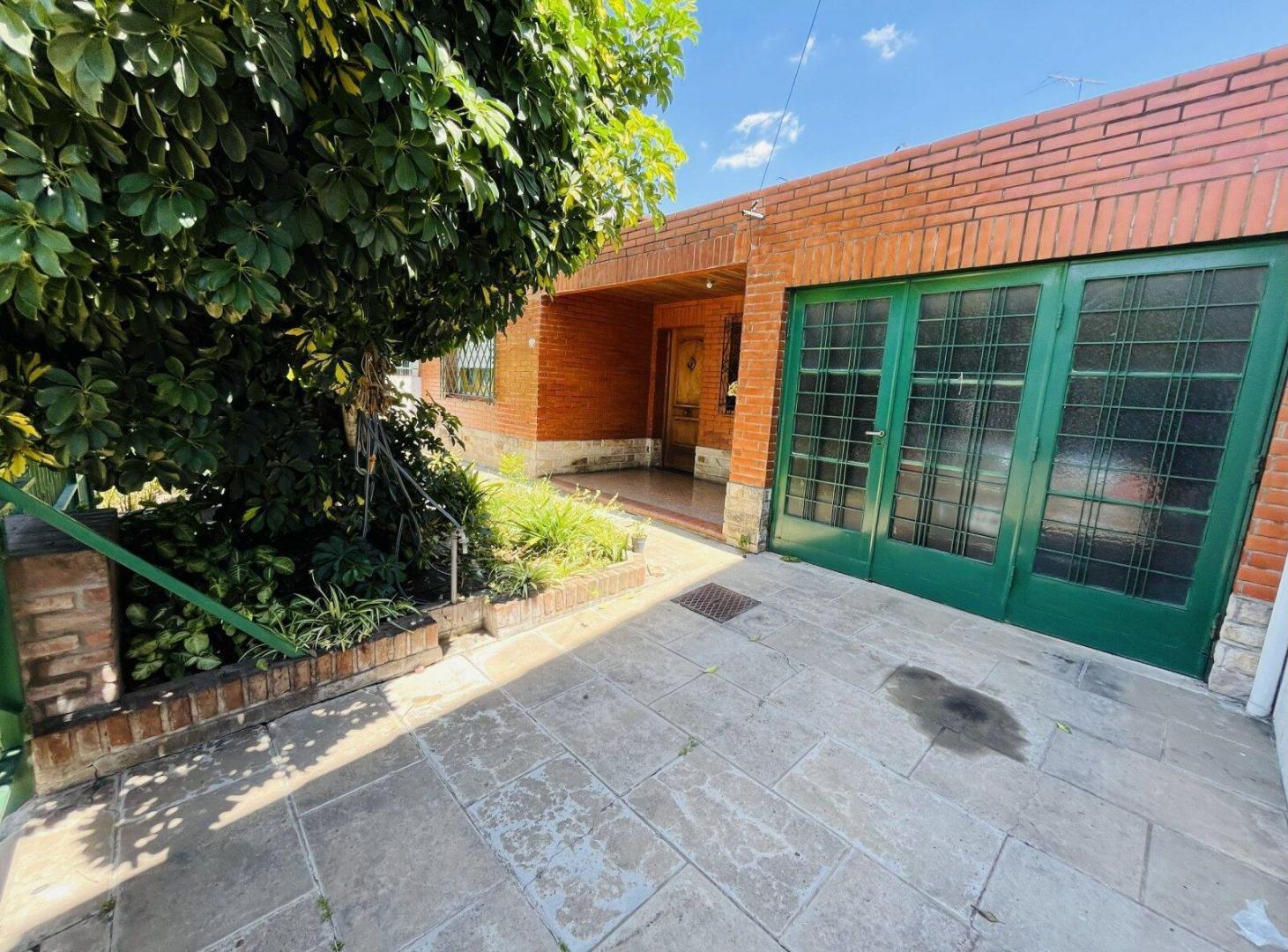 Foto de VENTA CASA LOTE PROPIO 3/4 ambientes, imagen 3