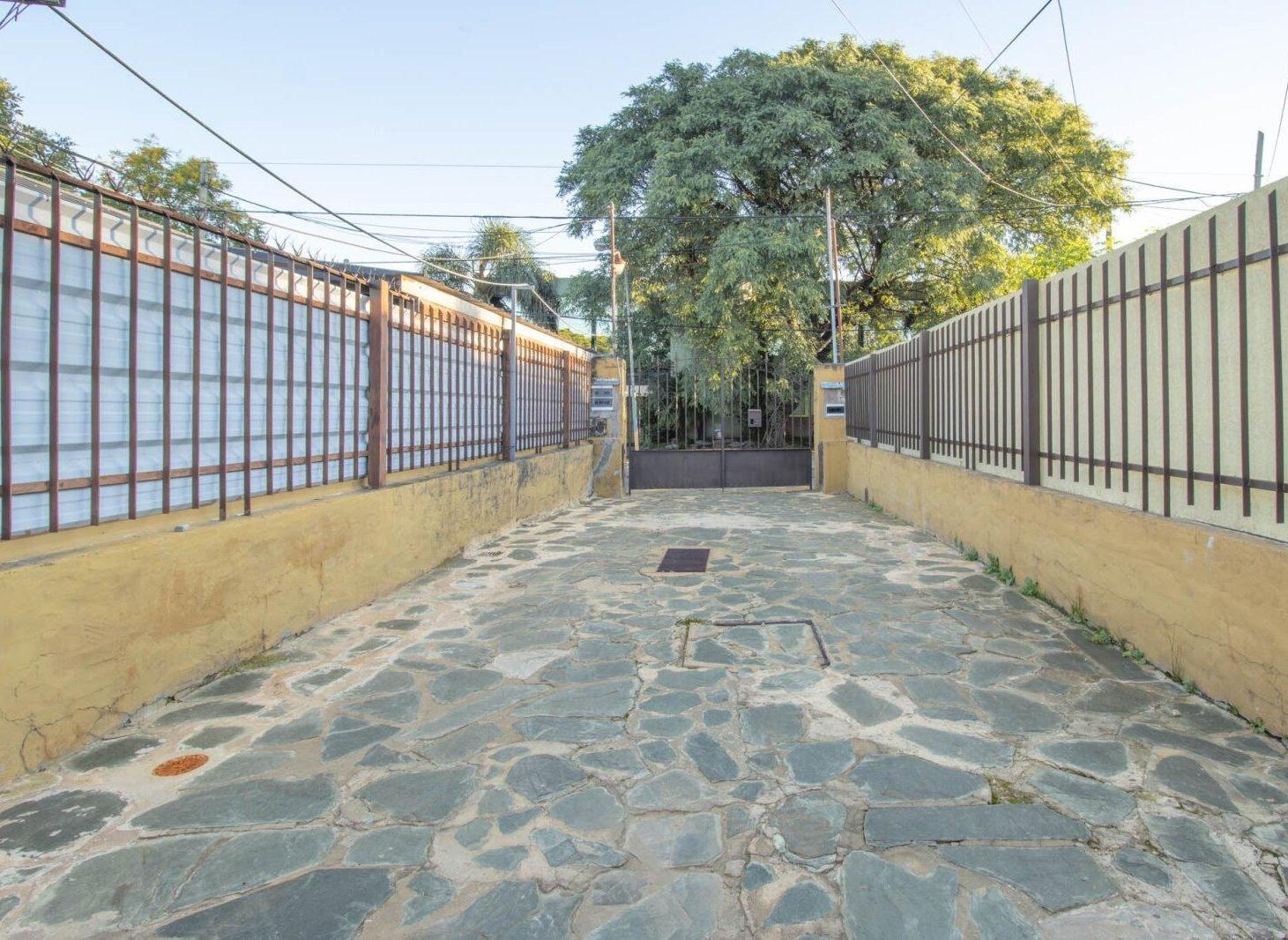 Foto de VENTA PH 3 AMBIENTES-COCHERA-PATIO Villa Ballester, imagen 1