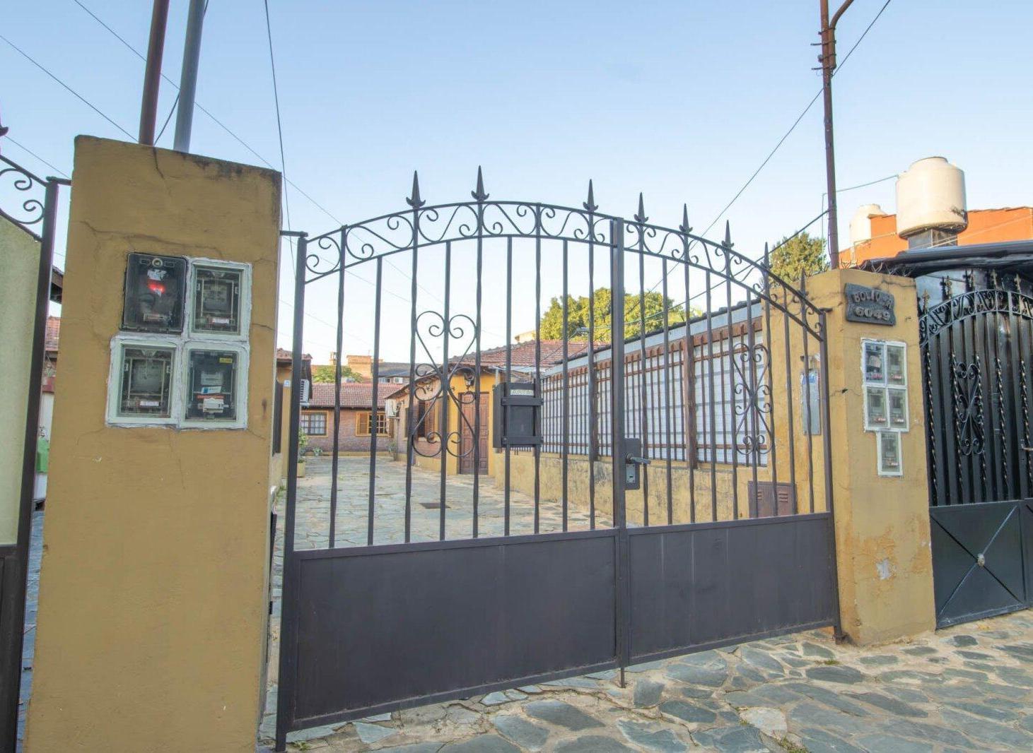 Foto de VENTA PH 3 AMBIENTES-COCHERA-PATIO Villa Ballester, imagen 2