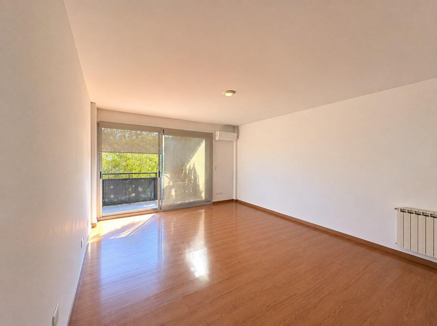 Foto de VENTA DEPARTAMENTO 3 AMBIENTES AL FRENTE BALCON Y COCHERA EN EL BAJO DE, imagen 4