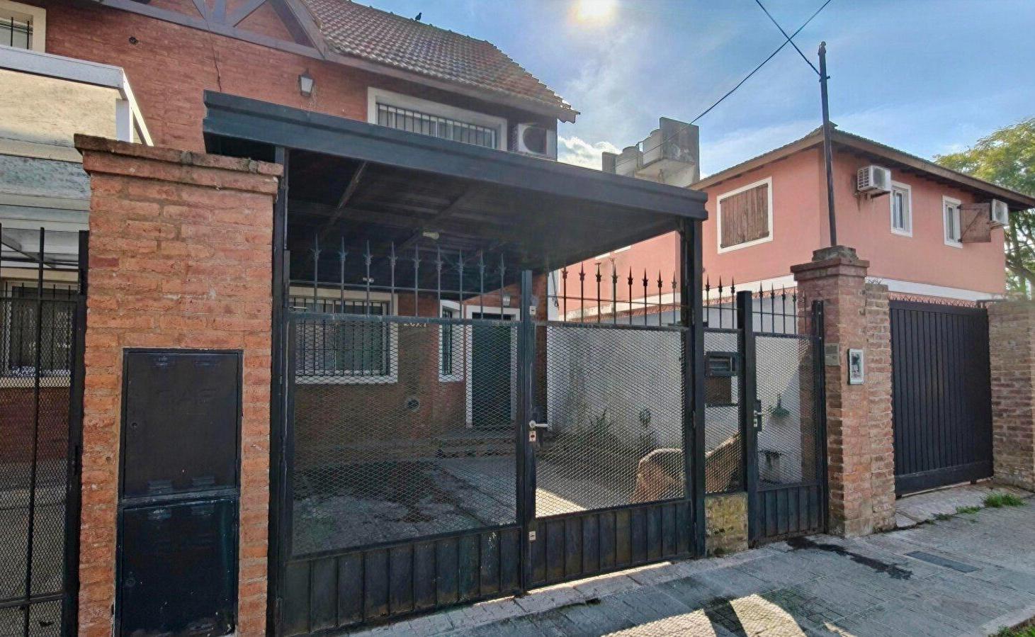 Foto de Duplex 4 ambientes en Hurlingham, imagen 1