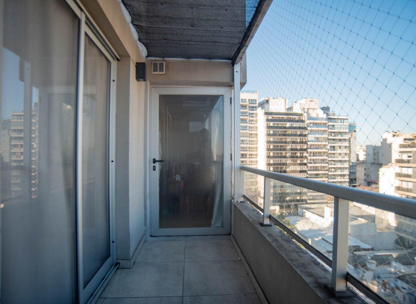 Foto de Venta de impecable 3 Ambientes con Vista Abierta y 2 Cocheras en, imagen 5