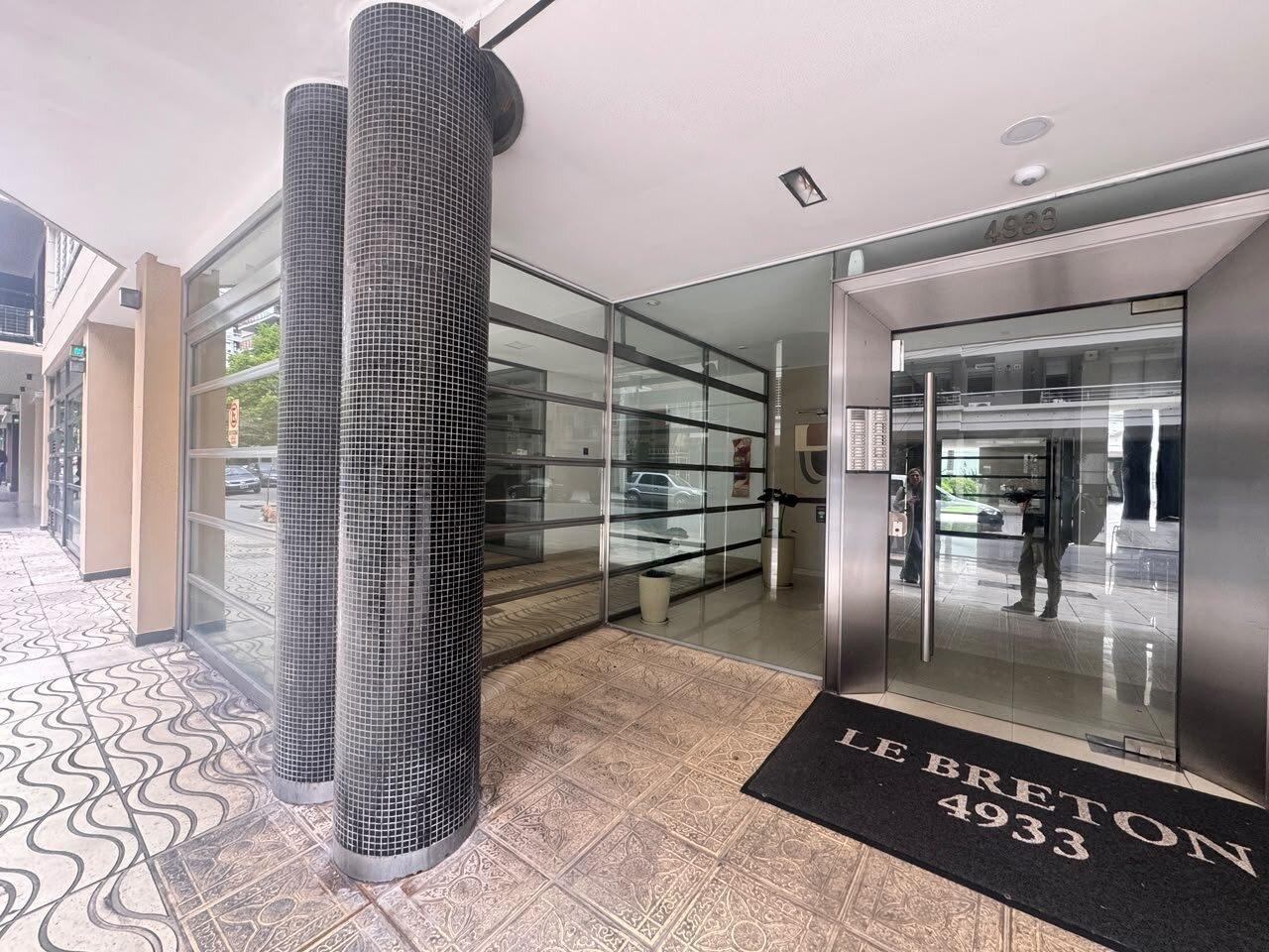 Foto de ALQUILER · 2 AMBIENTES EN SEMIPISO CON BALCÓN · VILLA URQUIZA ·, imagen 1