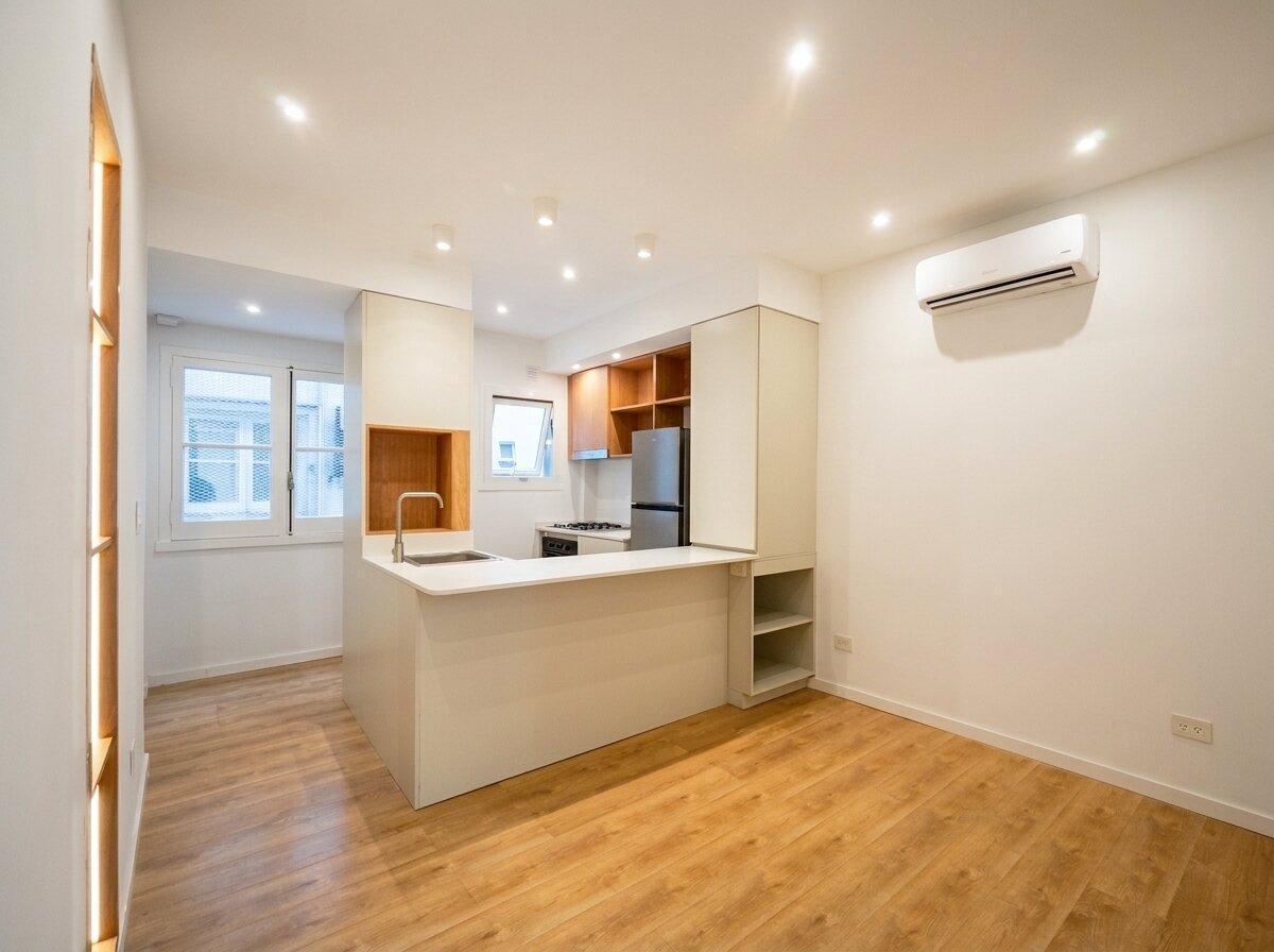 Foto de VENTA DEPTO 2 AMB - RECICLADO A NUEVO – RECOLETA, imagen 1