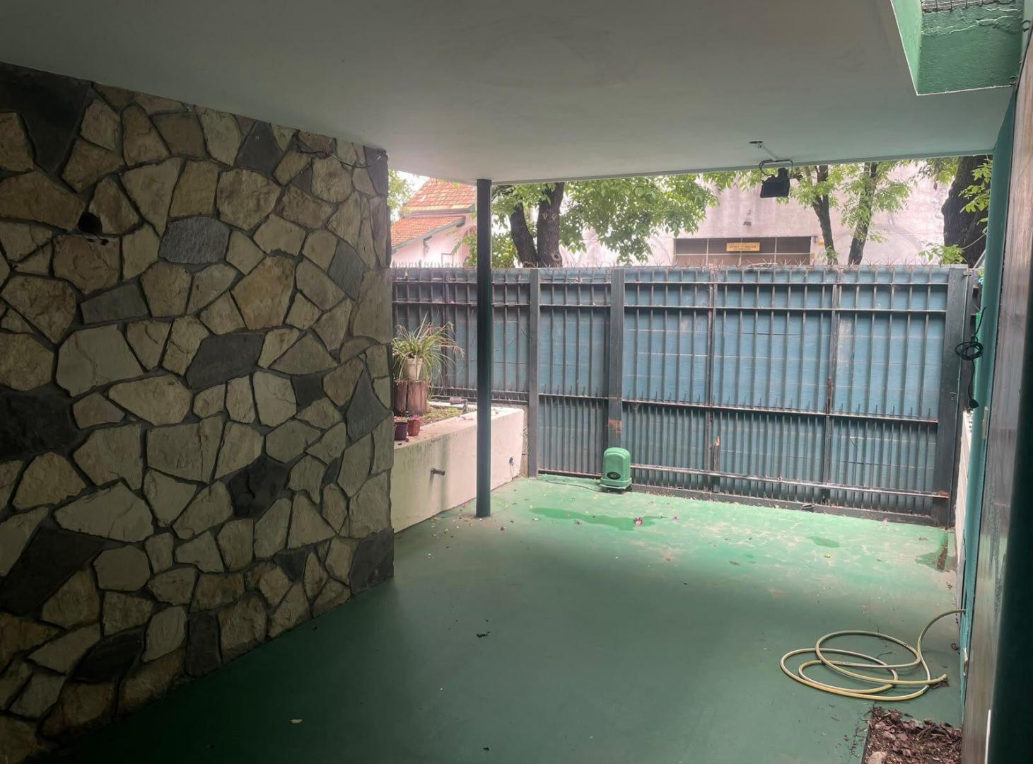 Foto de Venta PH 3 Ambientes con Cochera + PH 2 Ambientes en Coghlan, imagen 5