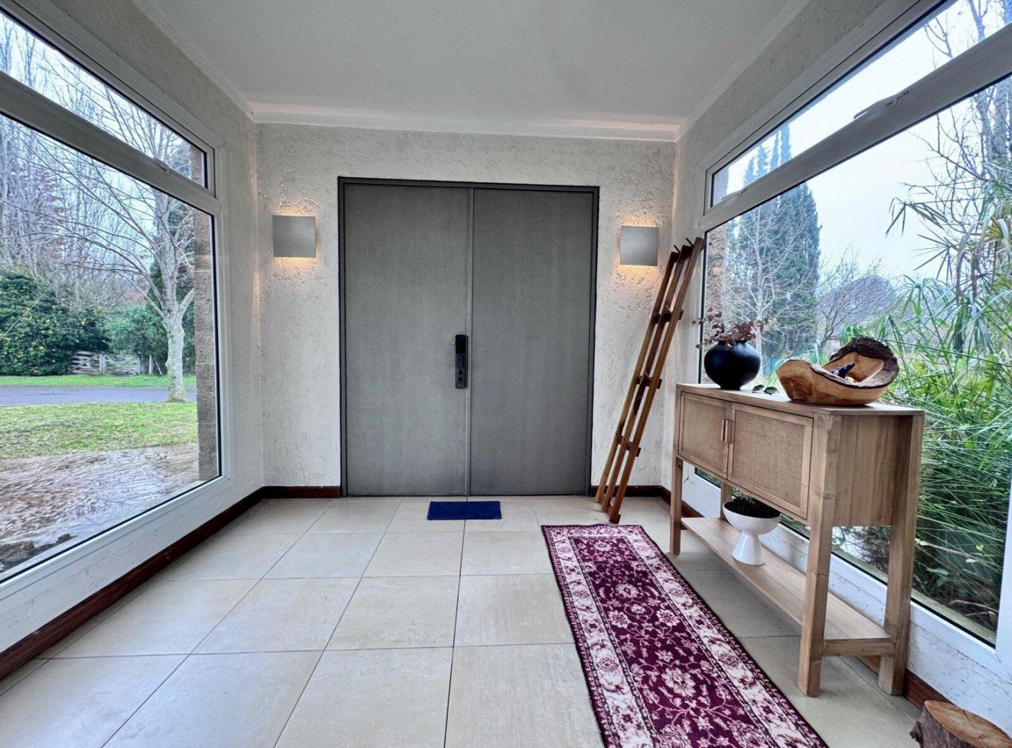 Foto de Importante casa en venta de 3 dormitorios con doble frente en Santa, imagen 5