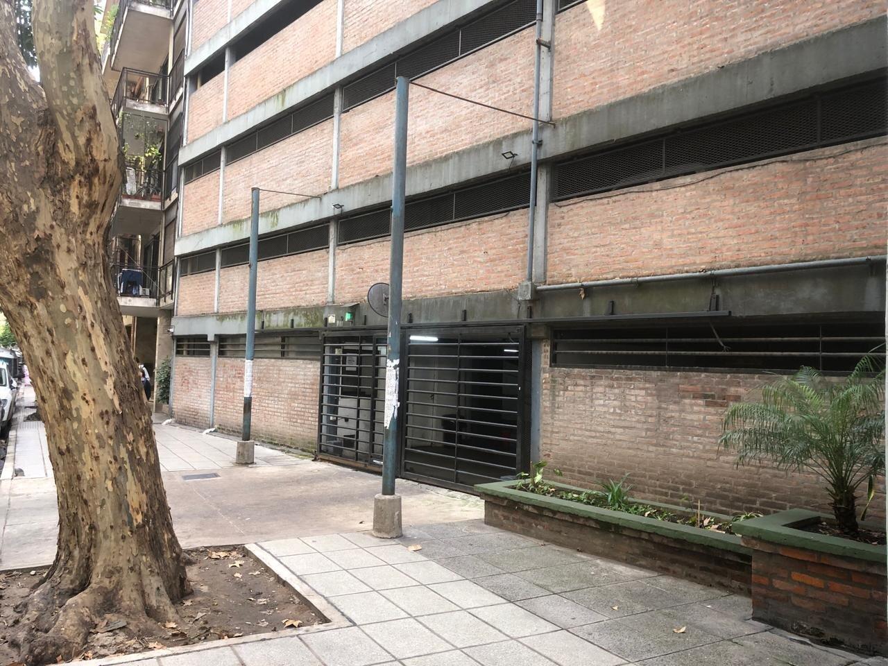 Foto de Venta Cochera privada Laprida Recoleta, imagen 5