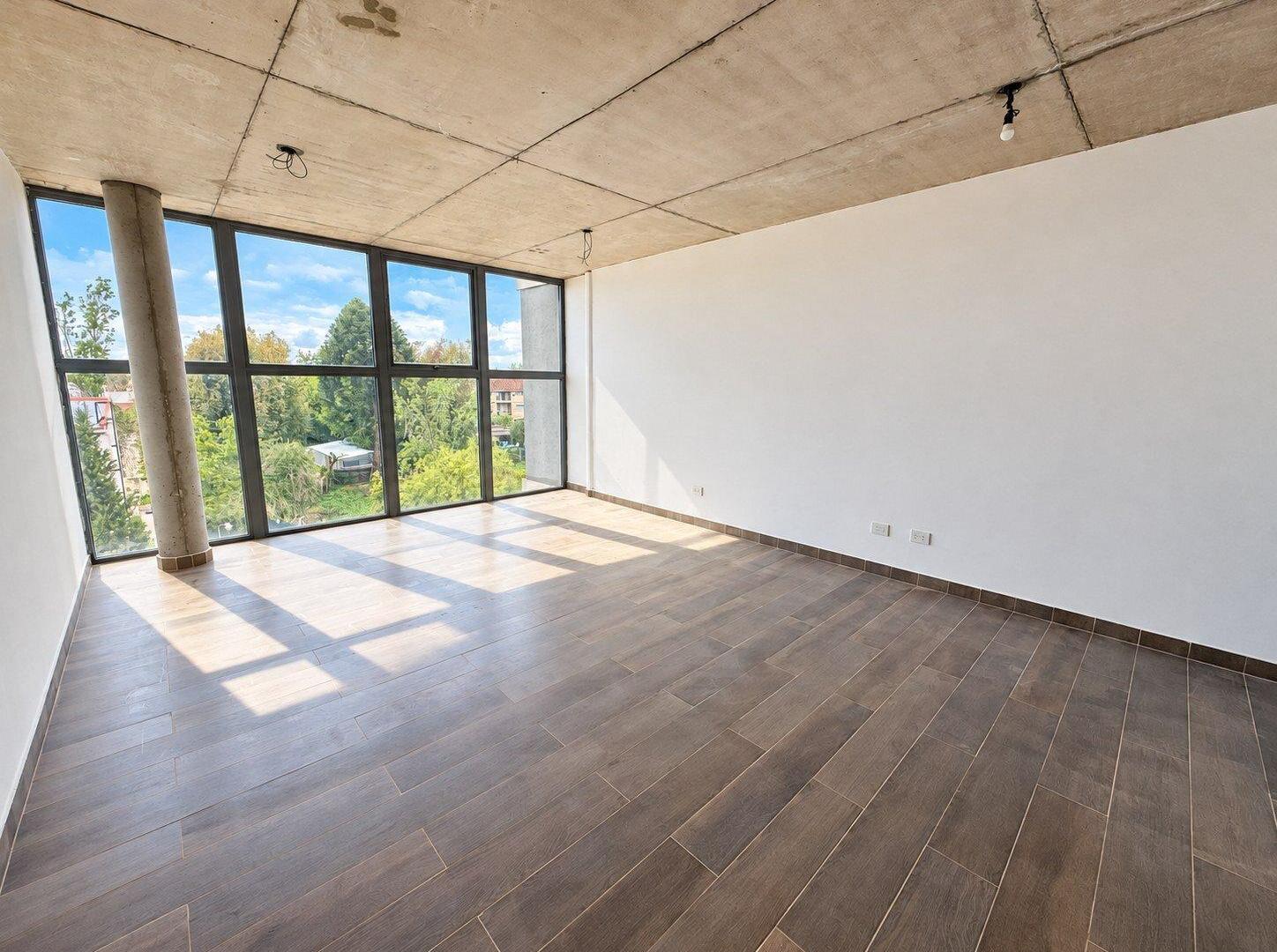 Foto de OFICINA EN ALQUILER EN PILAR | VENTANAL DE PISO A TECHO | MEET PILAR, imagen 5