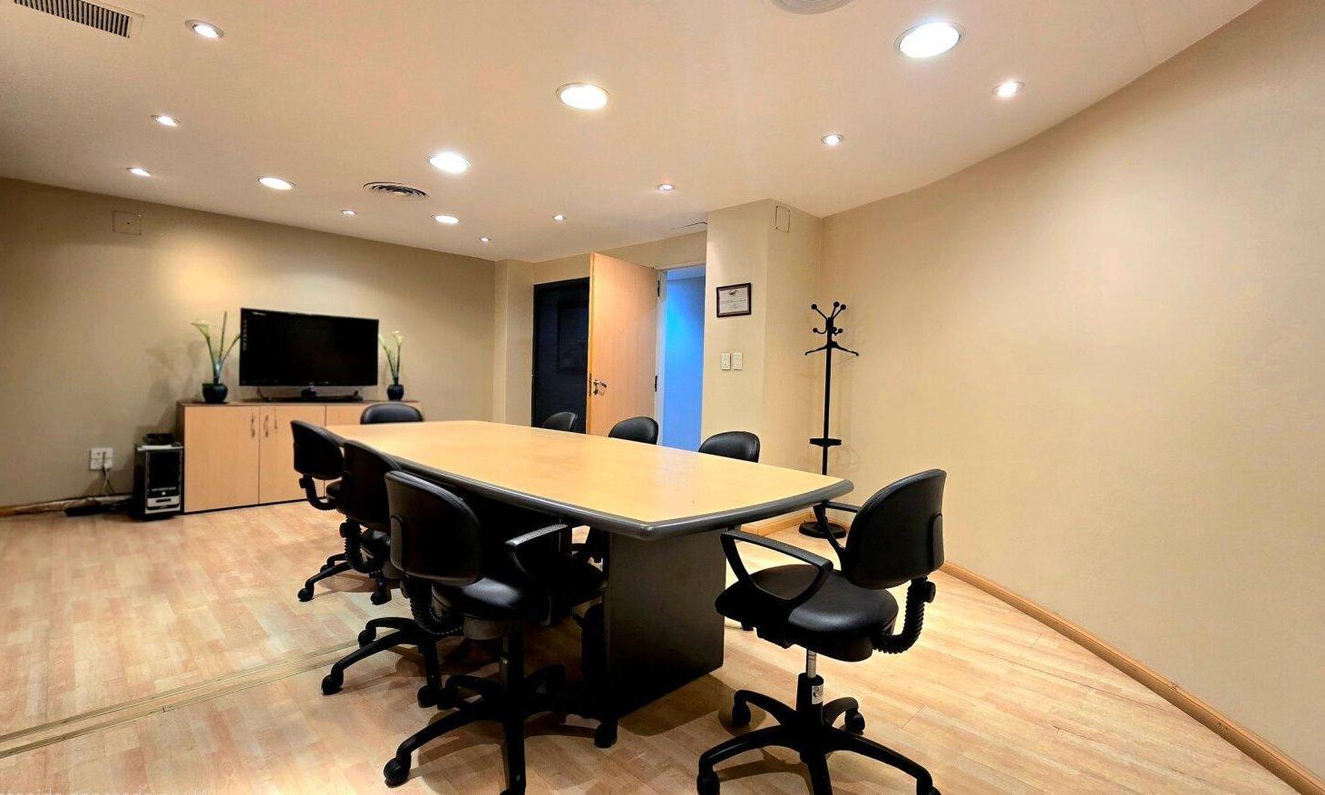 Foto de VENTA OFICINA AMUEBLADA MICROCENTRO EXCELENTE UBICACION, imagen 1