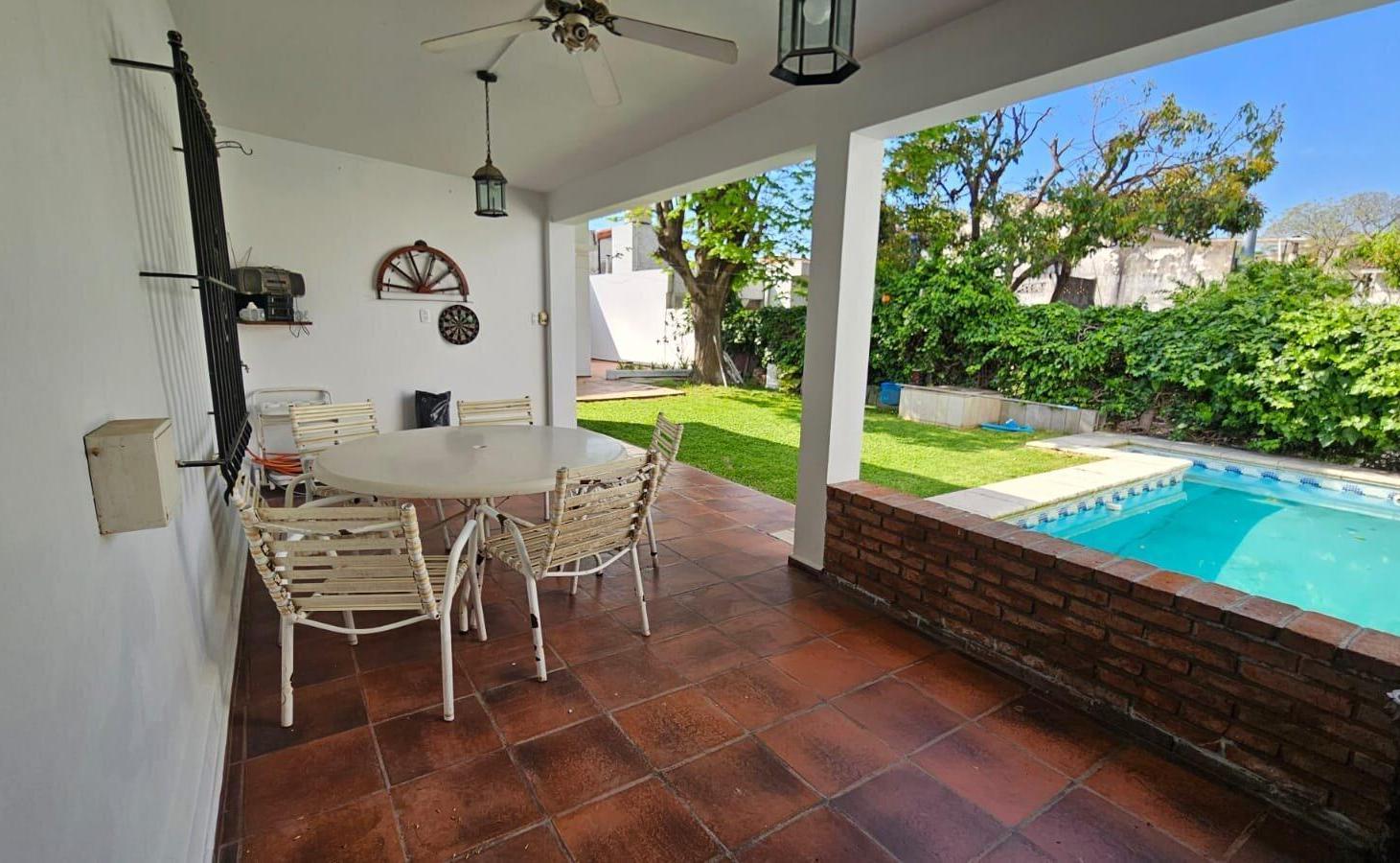 Foto de ALQUILER CASA 4 AMBIENTES CON JARDÍN Y PILETA EN SAN ISIDRO, imagen 1