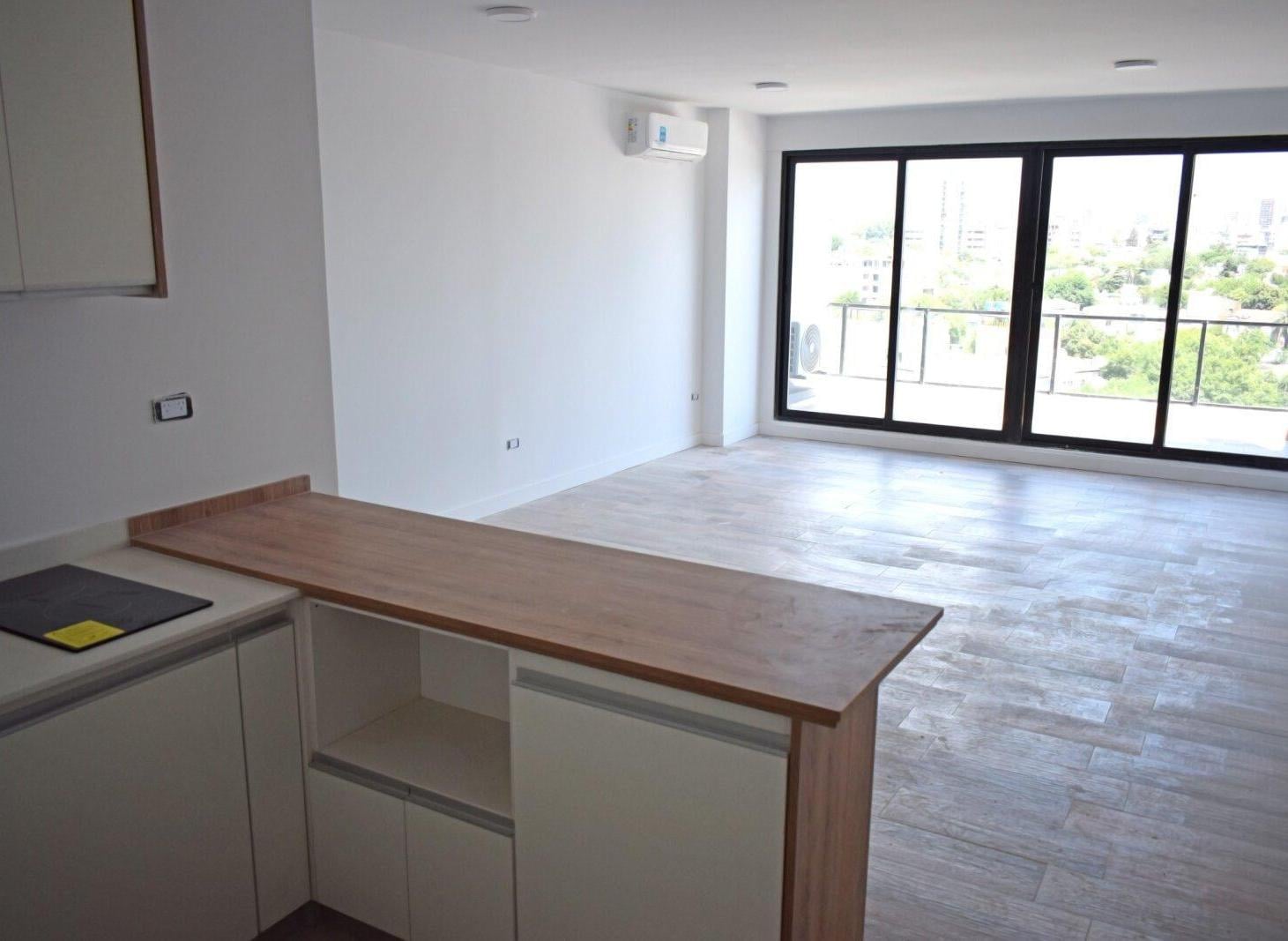 Foto de Venta Ambiente y medio Alto c/ Balcón en Coglhan, imagen 5