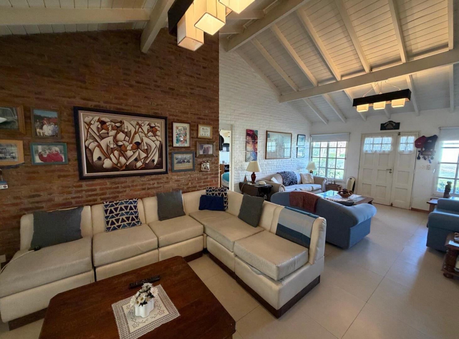 Foto de VENTA CASA 4 AMBIENTES CON PILETA - CLUB DE CAMPO PUEYRREDÓN, imagen 5
