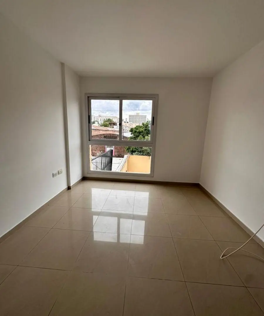 BARRIO GUEMES: MARCELO T. ALVEAR 728 - 1 dorm con balcón al frente 5