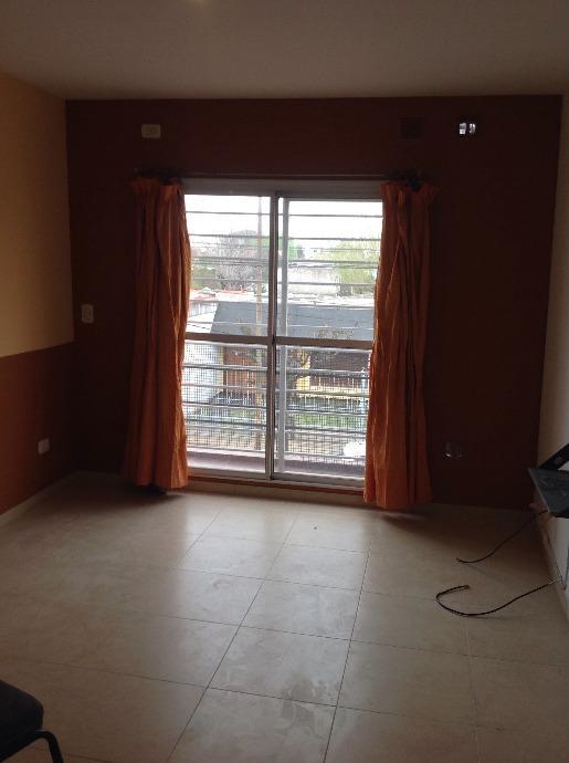 Departamento en Venta en Castelar Norte