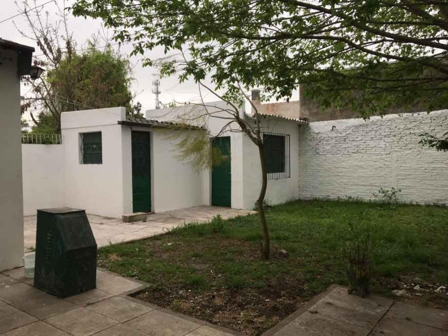 Casa en Venta en Castelar Sur 1
