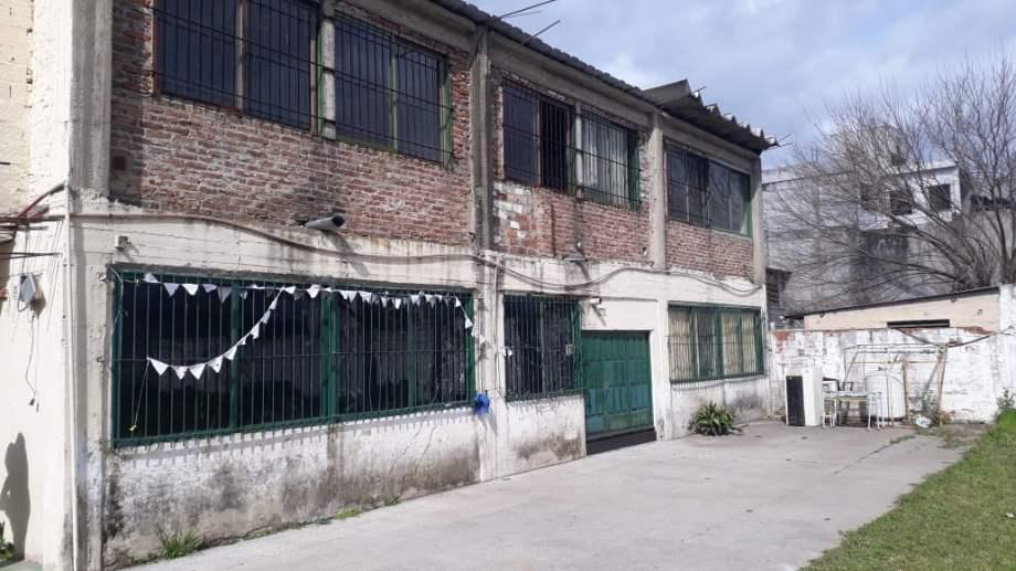 Inmueble Comercial en Venta en Ituzaingo Sur 1