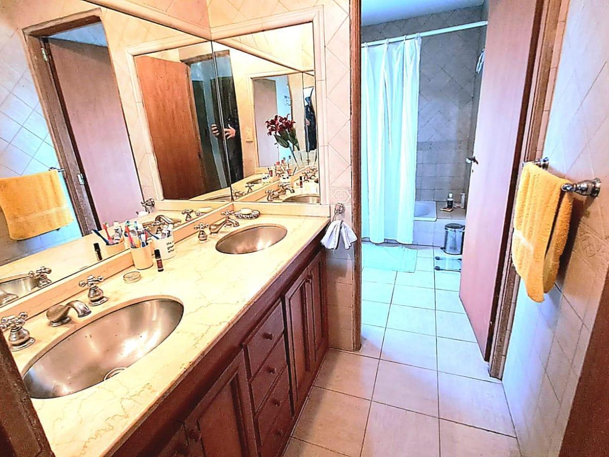 Chalet en Venta Cond en Ituzaingo Norte 4