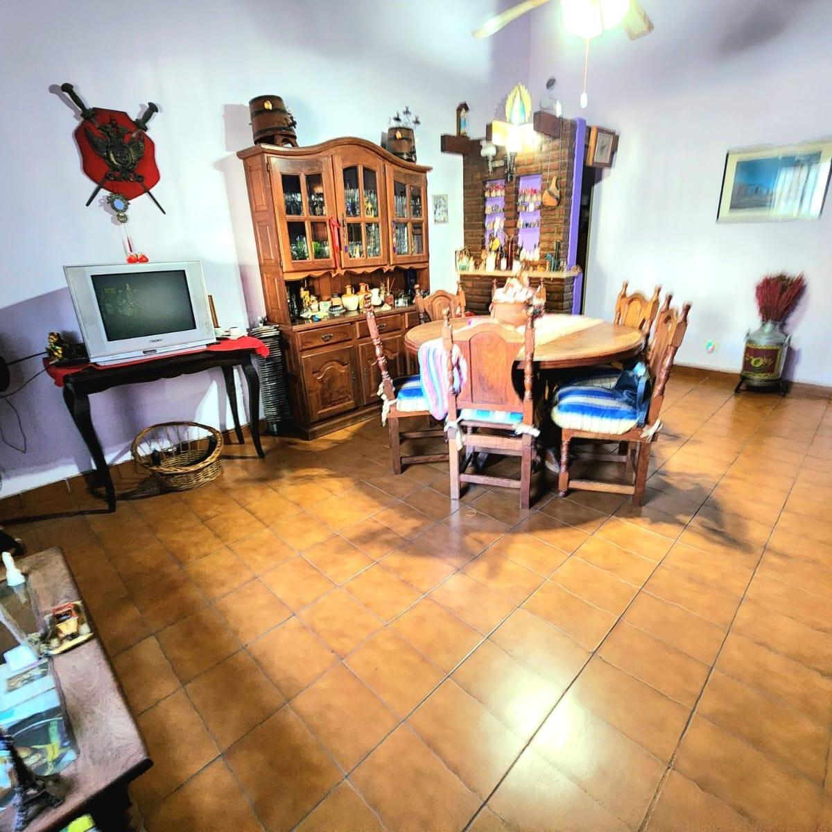 Chalet en Venta en Ituzaingo Norte