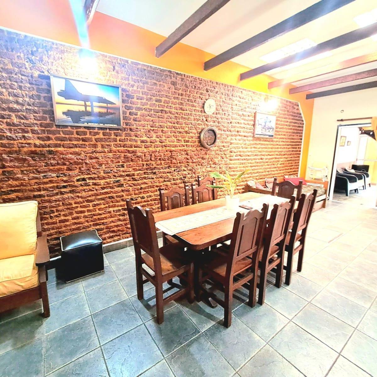 Casa en Venta Cond en Ituzaingo Norte