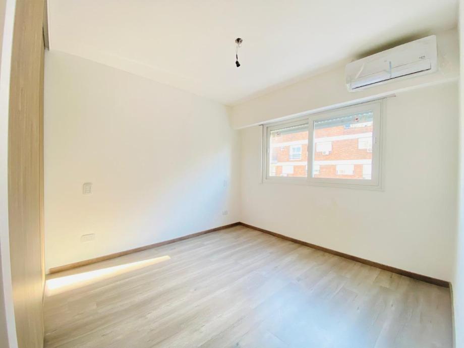 Foto de Departamento en Venta en Castelar Sur, imagen 2