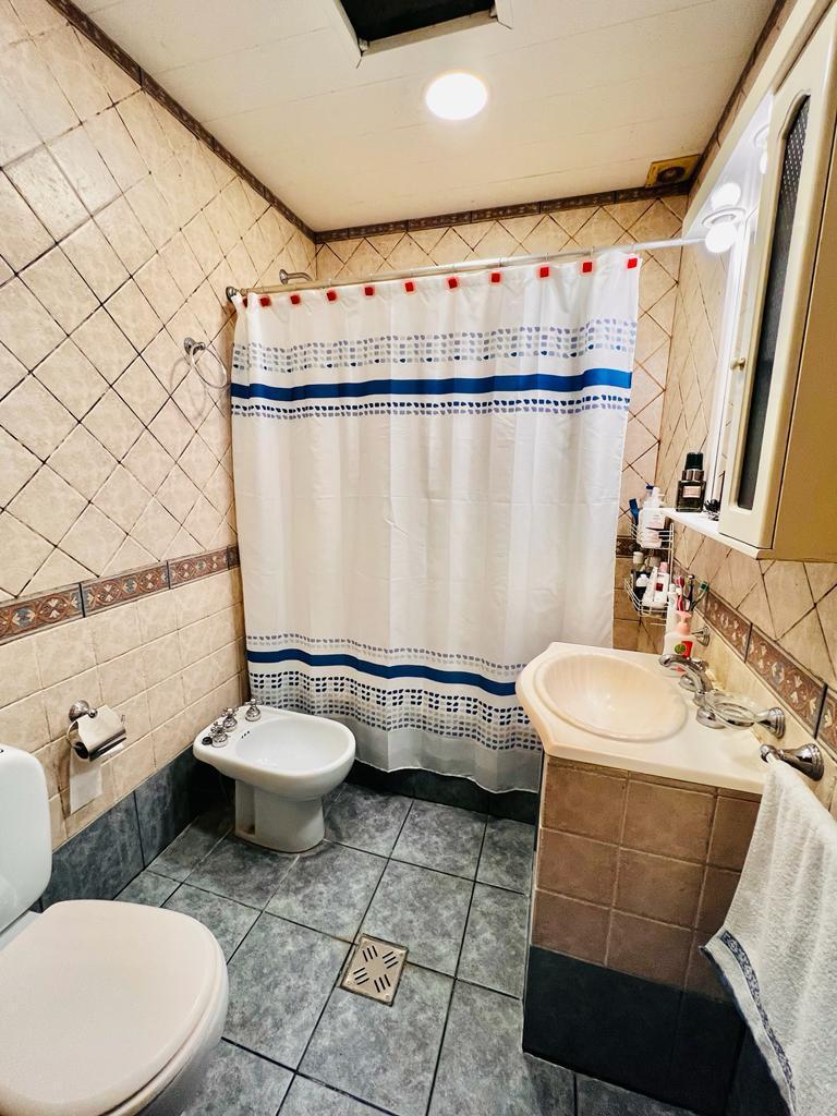 HERMOSO PH UBICADO EN ZONA RESIDENCIAL DE ITUZIANGO NORTE