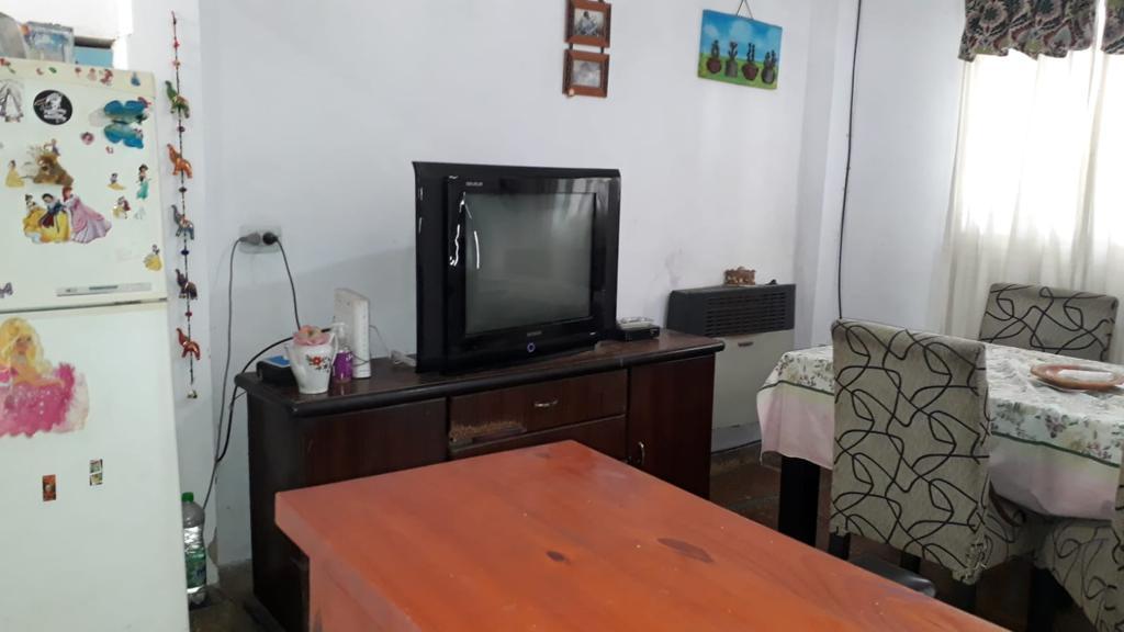 Casa Americana Castelar Sur a 1 Cuadra de Ave Blas Parera 3