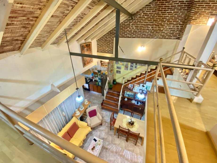 Chalet en Excelente Estado Construido en Dos Plantas 1