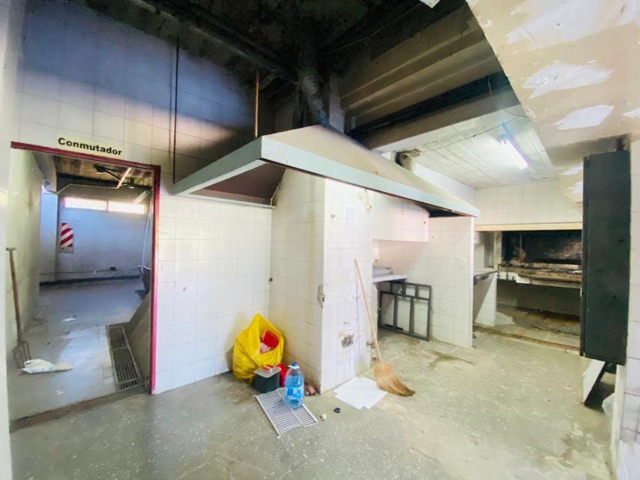 Foto de Gran Local en Venta en Ituzaingó Norte, imagen 2