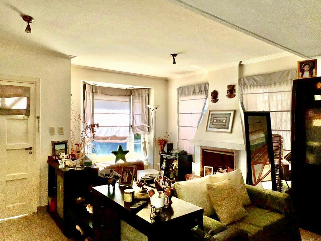 Foto de HERMOSO DUPLEX EN PARQUE LELOIR, imagen 4