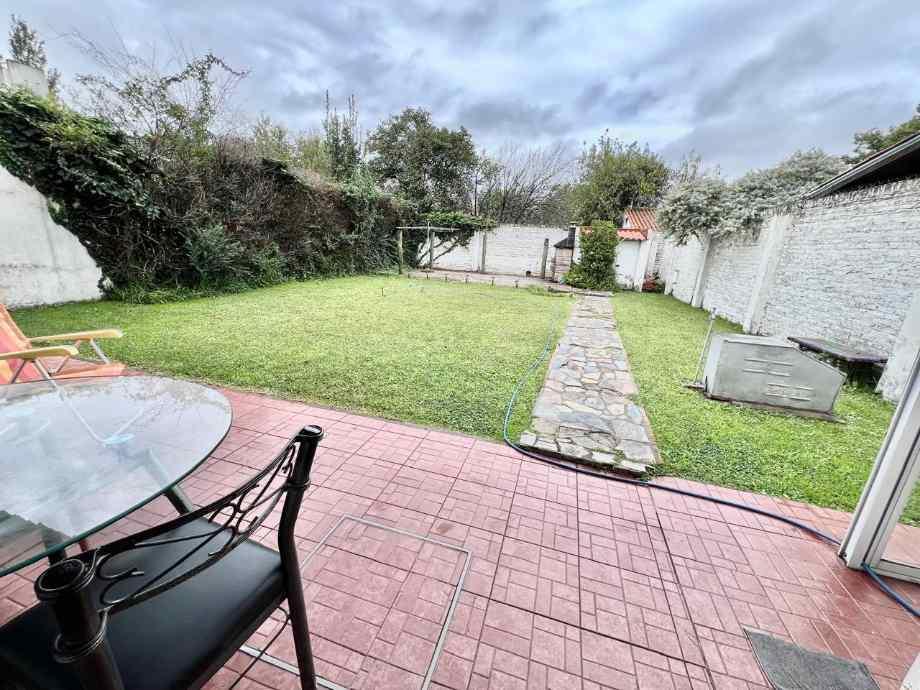 Chalet E Venta en Ituzaingó Sur 3