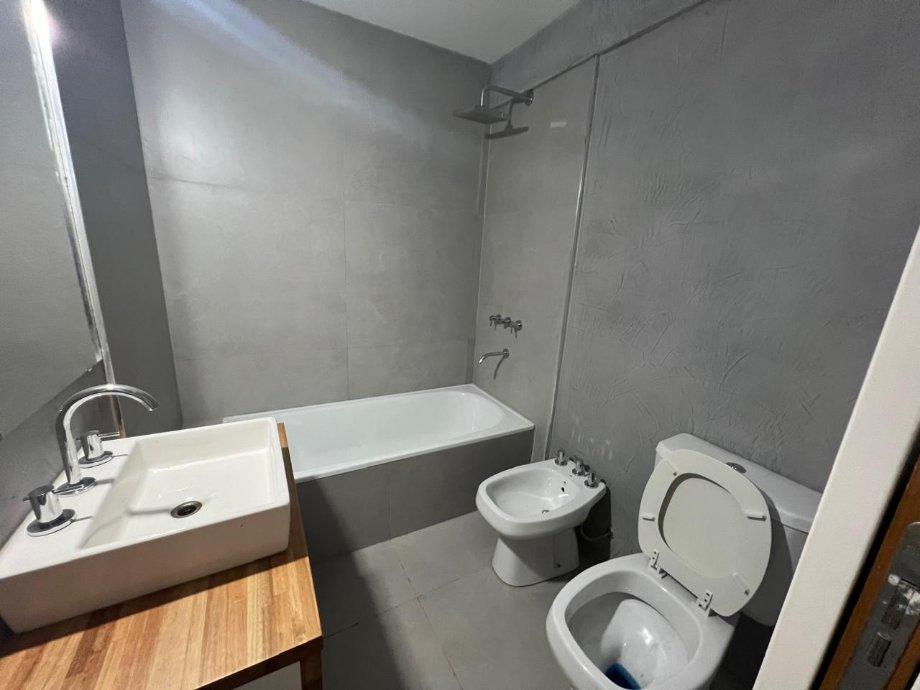 Departamento 3 Amb en Ituzaingó Sur 4