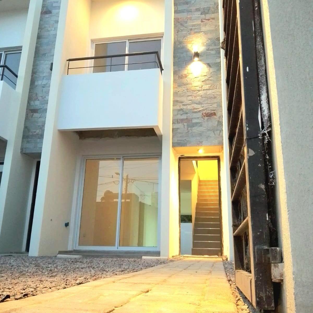 Duplex a Estrenar en Ituzaingo Norte 3