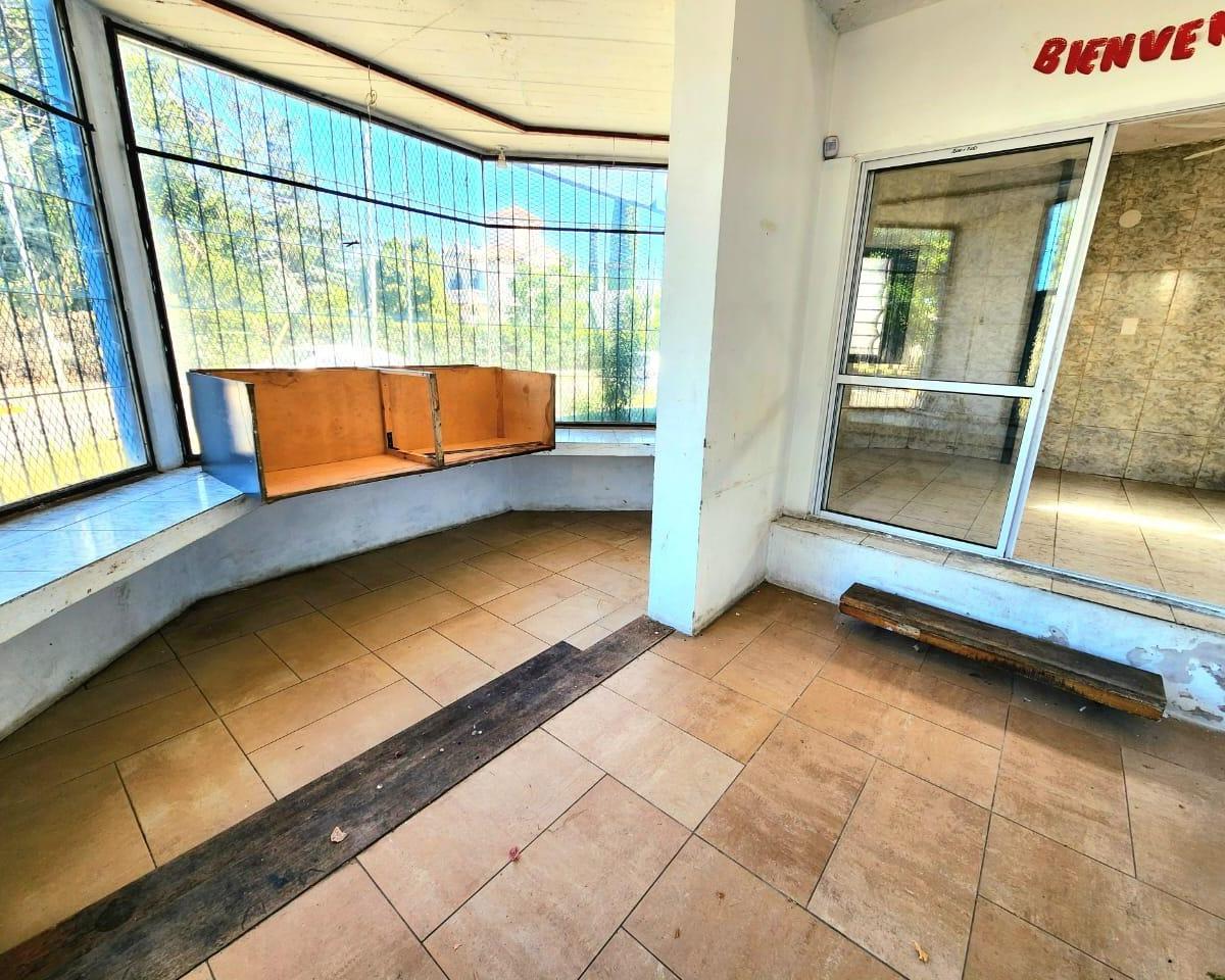 Local en Venta en Ituzaingo Sur 2
