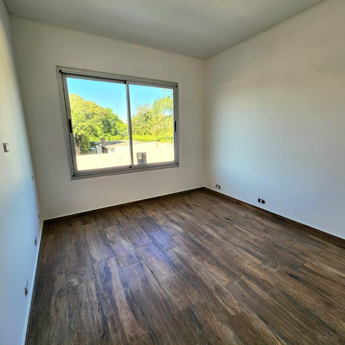 Duplex en Venta en Castelar Sur 2
