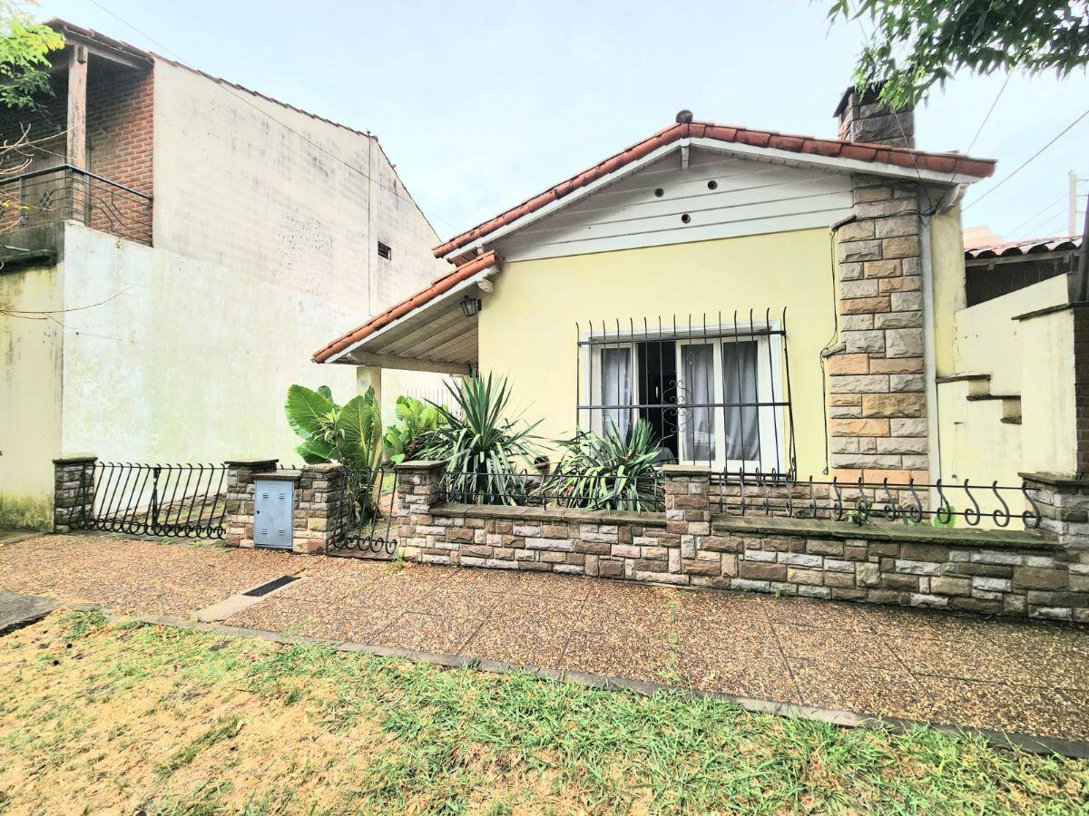 CHALET EN VENTA EN ITUZAINGO NORTE