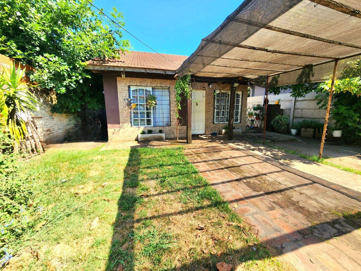 CHALET EN VENTA EN ITUZAINGO SUR