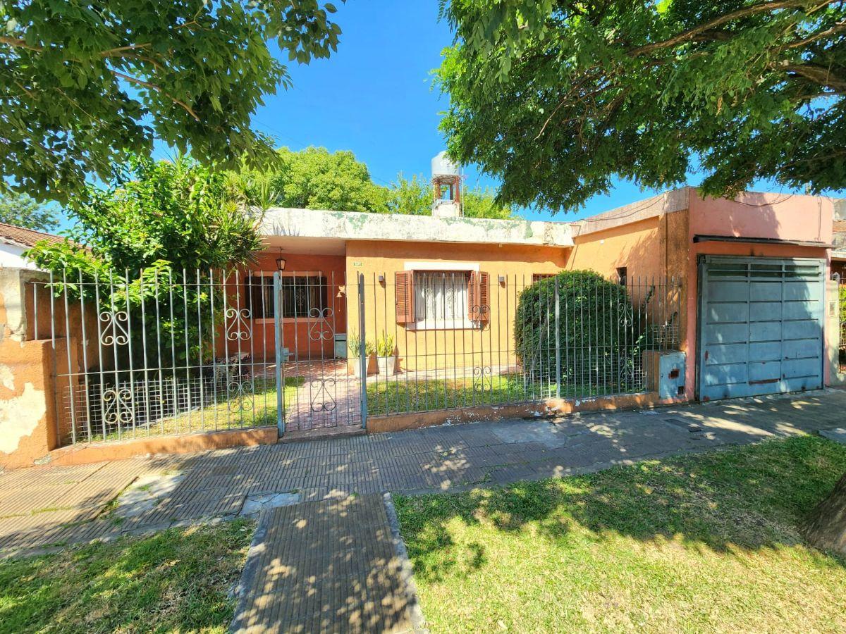 CASA EN VENTA EN ITUZAINGO SUR