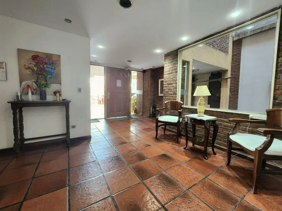 Departamento 3 ambientes en Venta en Moron 5