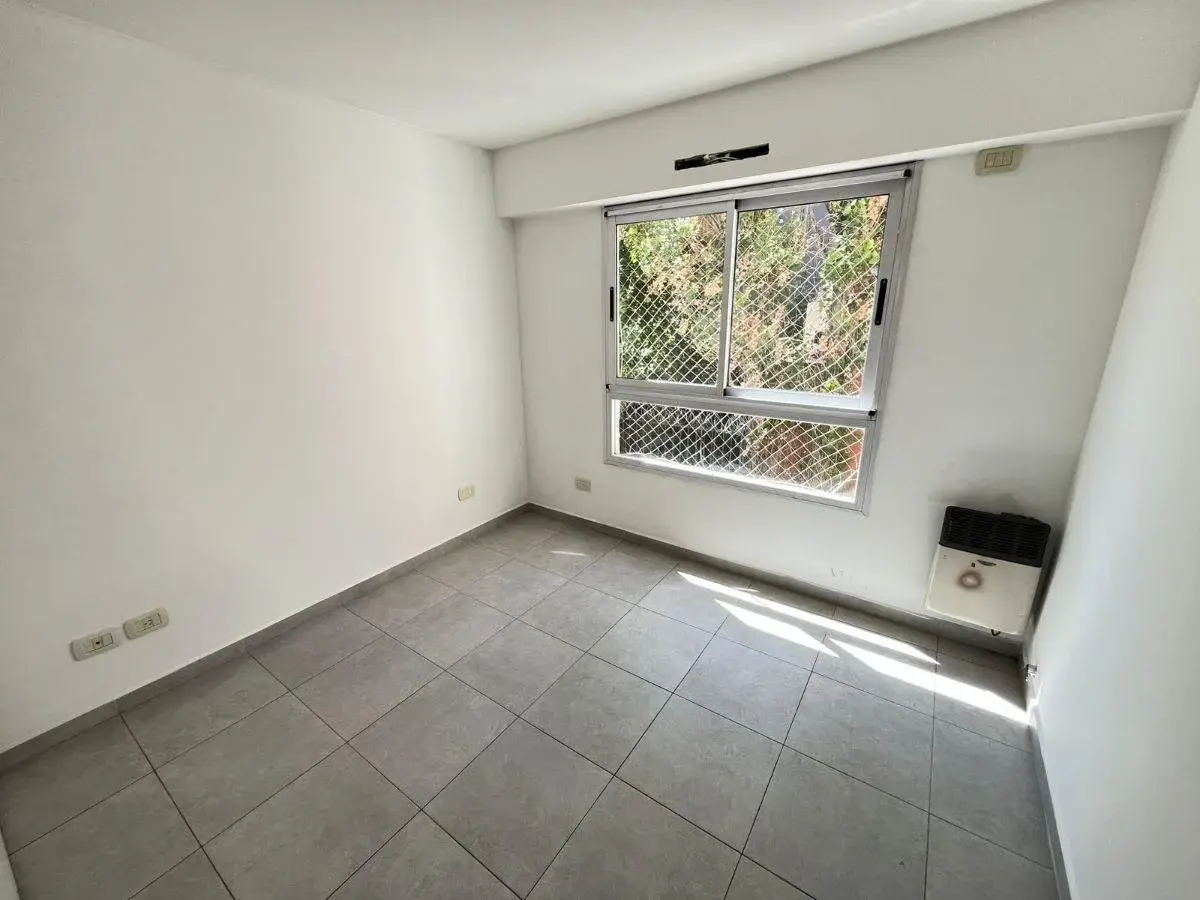 HERMOSO DEPARTAMENTO 3 AMBIENTES AL FRENTE 5