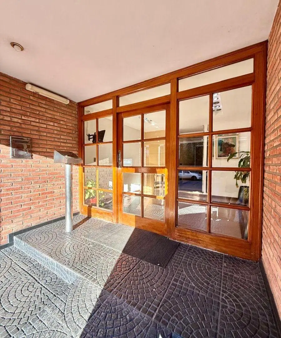 Departamento tres ambientes en venta en Ramos Mejía 3