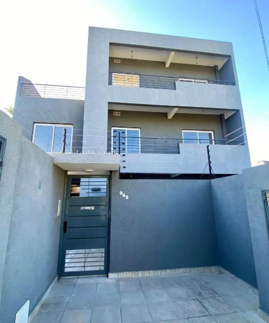 Departamento 2 ambientes con terraza en alquiler en Ituzaingó Sur 2