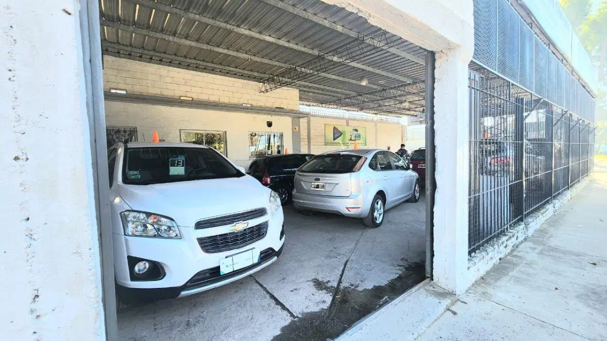 LOCAL EN VENTA EN ITUZAINGO NORTE 2