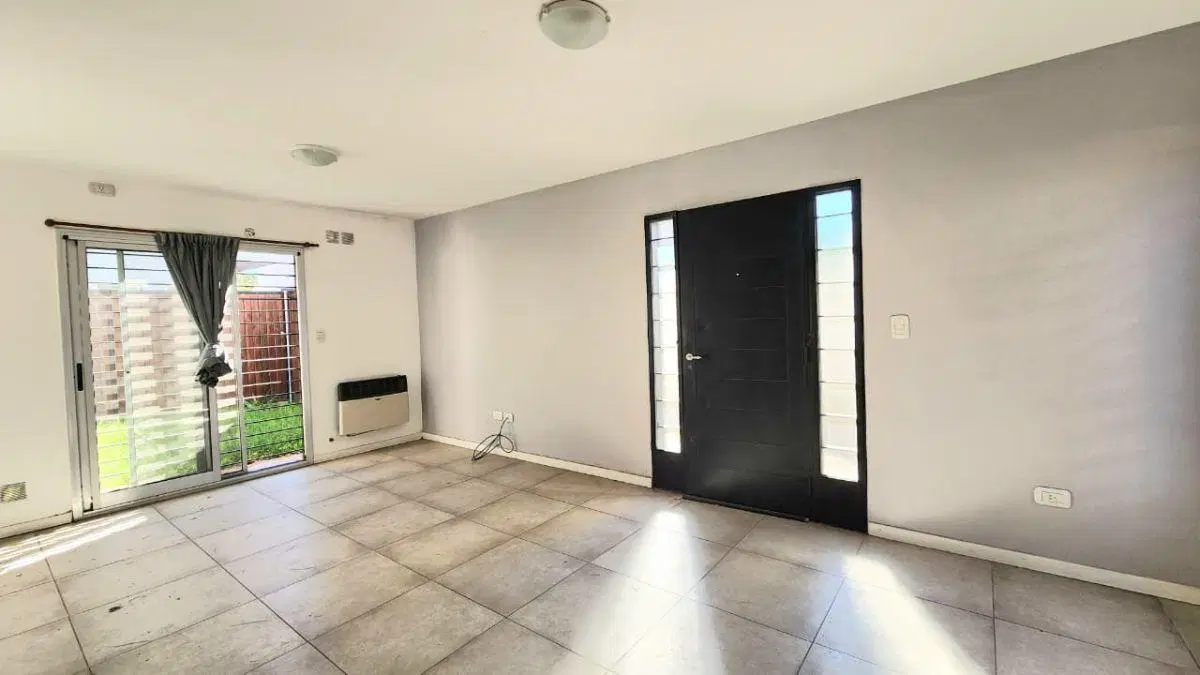 DUPLEX EN VENTA EN ITUZAINGO NORTE 1