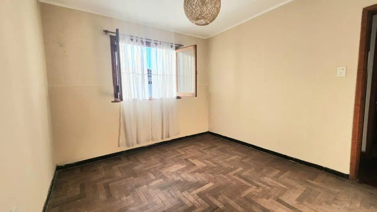 CASA EN VENTA EN ITUZAINGO NORTE 2