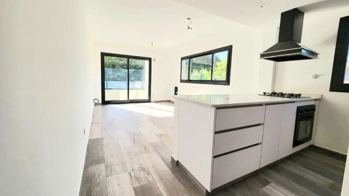 MONOAMBIENTE EN VENTA EN ITUZAINGO NORTE 2